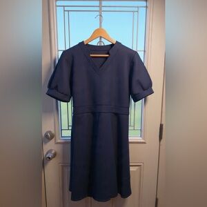 Classic Black V-Neck Short Sleeve Dress